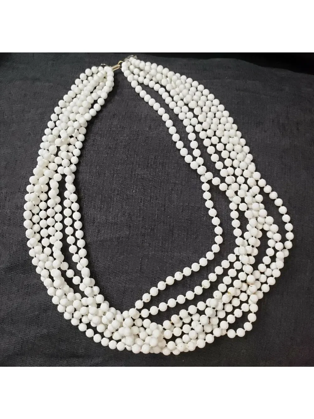 8 Strands 1950s Vintage White Beaded Necklace, Mid-Century, Multi-strand wh02-14